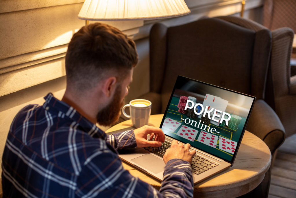 Comprendre le jeu de poker en ligne